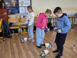 b_1024_768_0_00_images_2023_2024_KAWA_KonferencjaIwE_406891949_812899647304652_2566835161304644943_n